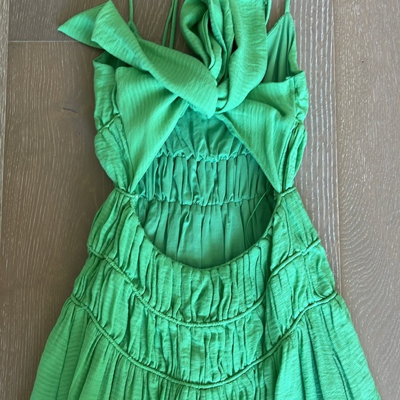 ASTR The Label Andrina Smocked Midi Dress - Picture 6 of 6